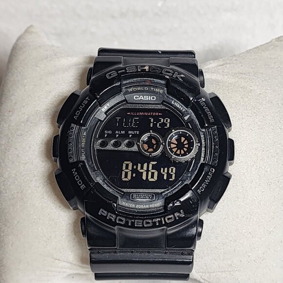 Casio G Shock Good shape digital - Picture 2 of 10